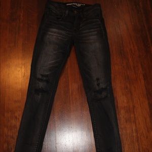 American Eagle Super Stretch Black Distressed Jean